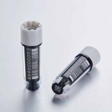 艾本德Eppendorf CryoStorage Vial, 0.5 mL, 不含 DNase、RNase、人類 DNA 和內(nèi)毒素；外螺紋，預(yù)先加蓋灰色管蓋，帶 2D SafeCode (DataMa